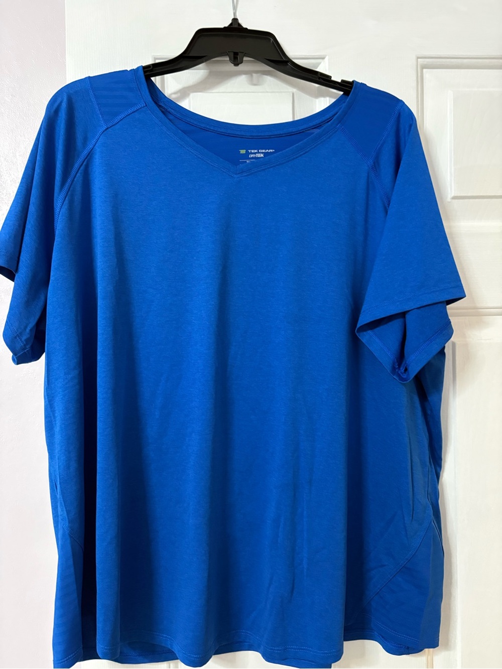 tek gear Women's Royal Blue V-Neck Short Sleeve Tee